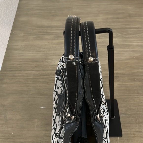 Coach Black and Gray Shoulder Bag - Picture 5 of 12